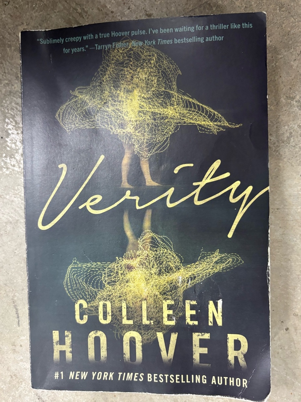 Colleen Hoover Verity Trade Paperback 2021 Grand Central 1st Ed Thriller